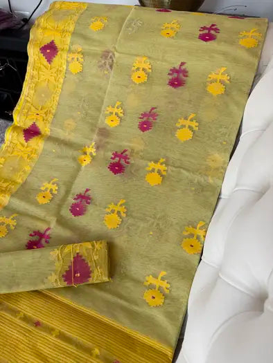 Premium Jamdani Saree (Gold/Mustard)