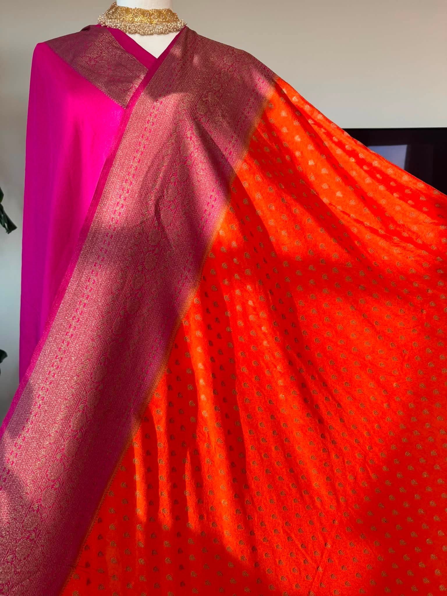 Premium Pure Banarasi Silk Saree (Magenta Pink)