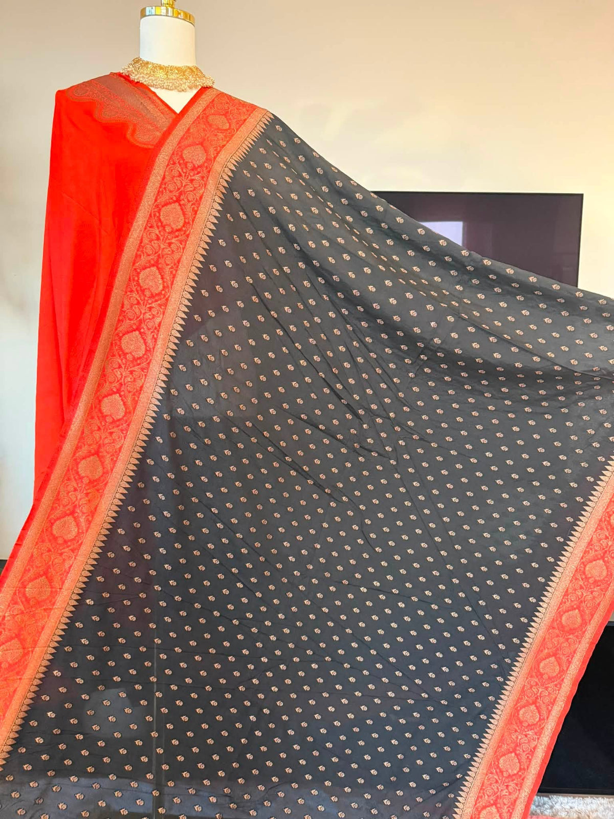 Premium Pure Banarasi Silk Saree (Black & Red)