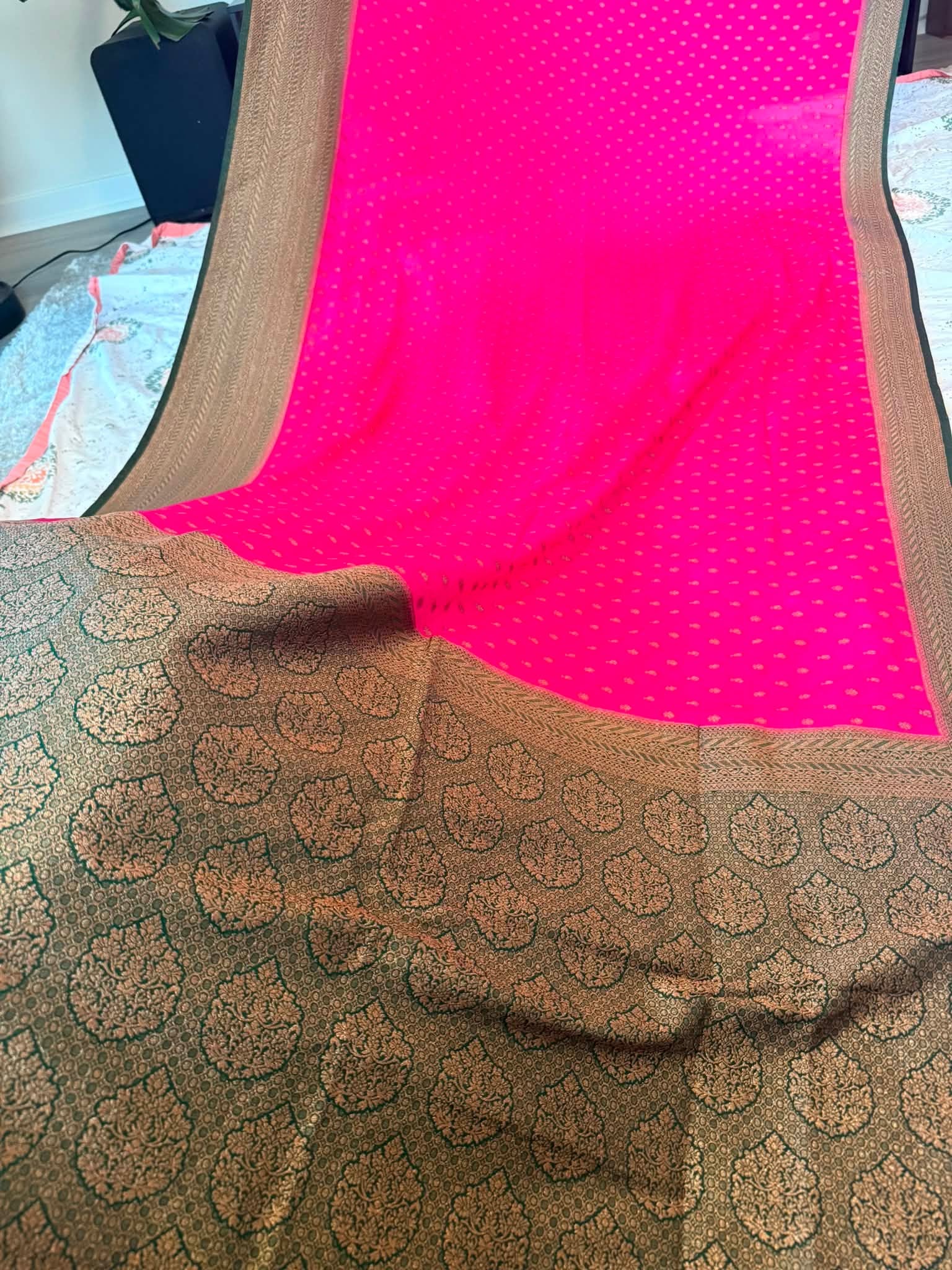 Pure Banarasi Silk Saree — Hot Pink with Gold Zari Butti & Teal Border