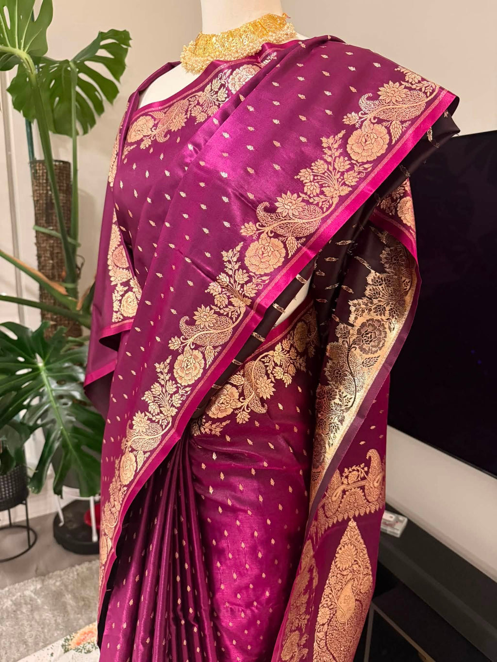 Premium Pure Banarasi Silk Saree (Wine Purple)