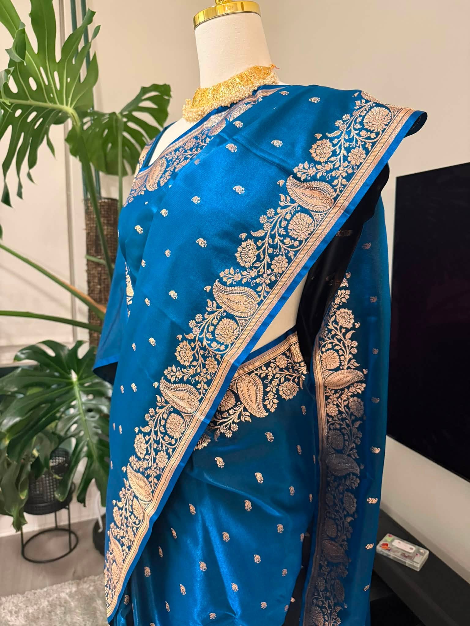 Pure Banarasi Silk Saree — Teal Peacock Blue with Gold Zari Paisley Pallu